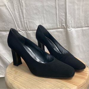 Stuart Weitzman Black Heels/Pumps